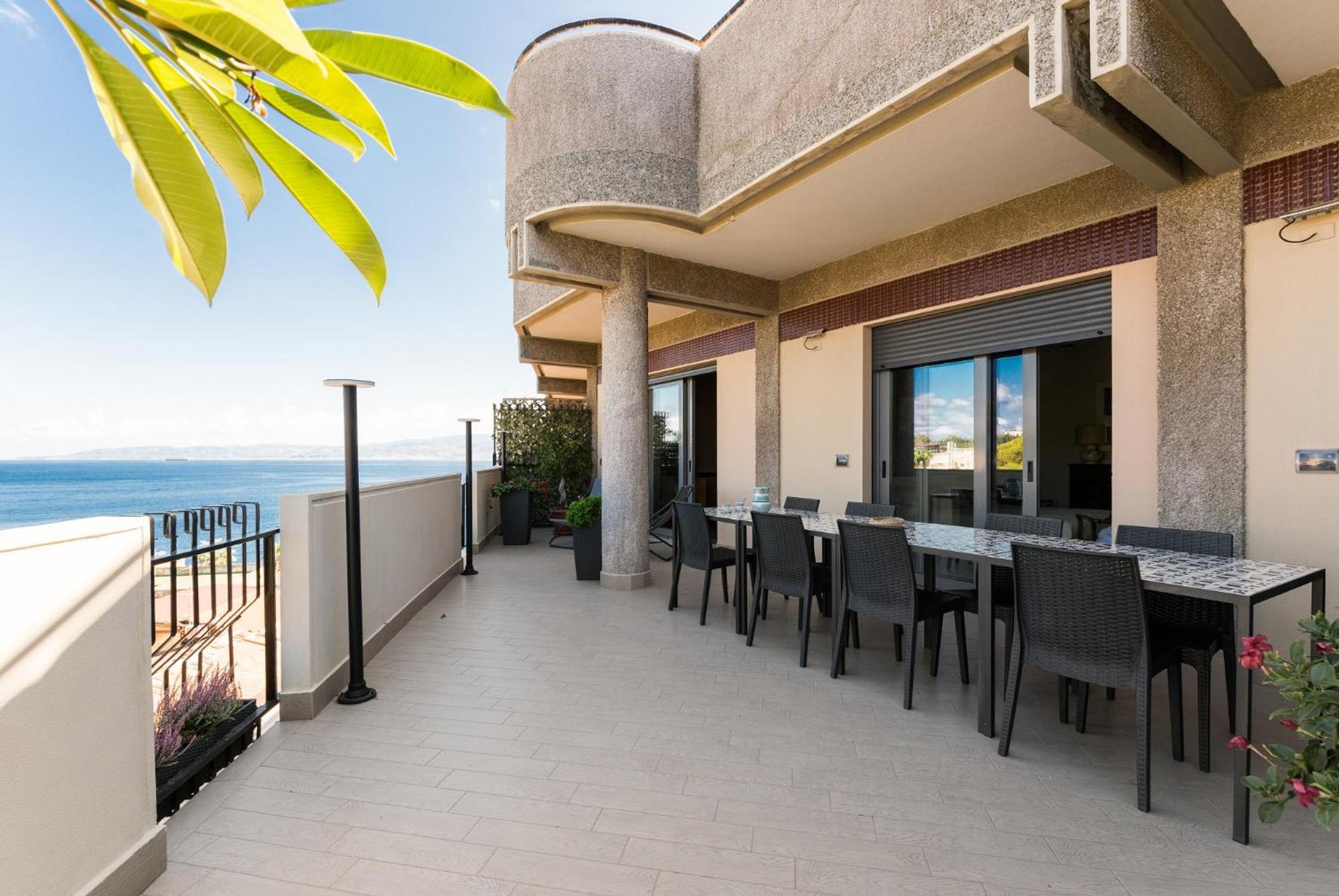 Attico Panoramico - Milazzo Centro Storico - 200 Mq 빌라 외부 사진